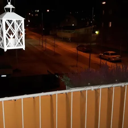 Valoisa Laehellae Ydinkeskustaa Апартаменты *