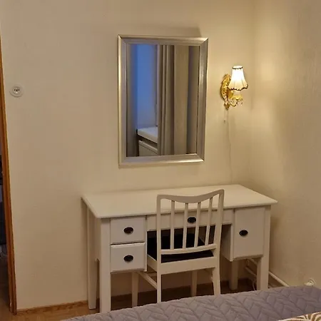 Valoisa Laehellae Ydinkeskustaa Appartement Rovaniemi